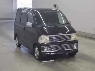 Daihatsu Atrai Wagon  с аукциона в Японии