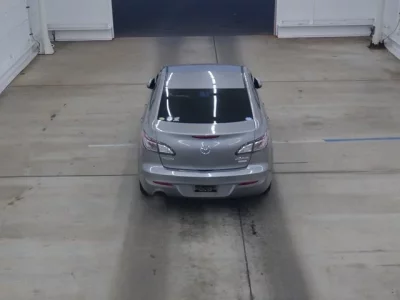 Mazda AXELA  с аукциона в Японии