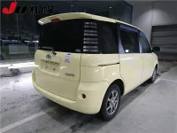 Toyota SIENTA лот № 64 оценка 3  с аукциона в Японии 1