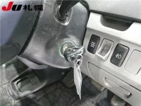 Toyota VOXY лот № 71 оценка R  с аукциона в Японии 3