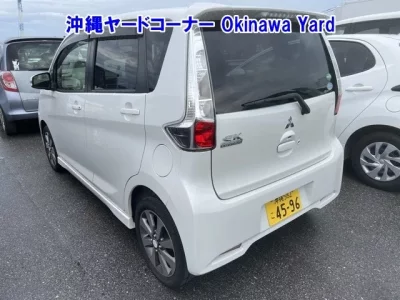 Mitsubishi EK CUSTOM