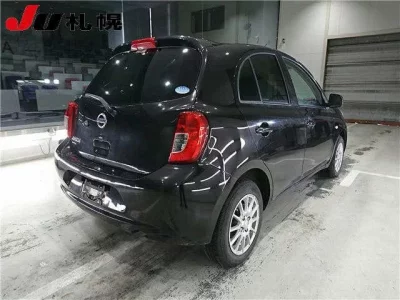 Nissan MARCH  с аукциона в Японии