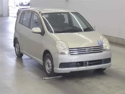 Daihatsu MIRA  с аукциона в Японии
