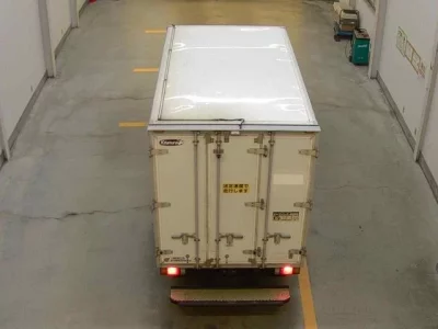 Isuzu ELF  с аукциона в Японии