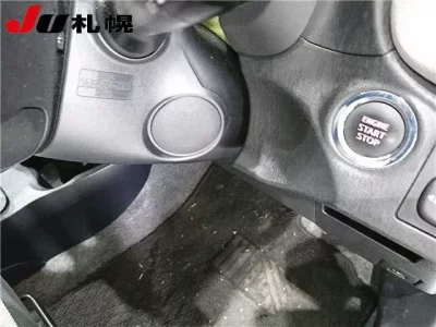 Toyota VITZ  с аукциона в Японии