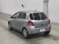 Toyota VITZ лот № 80136 оценка 3  с аукциона в Японии 1