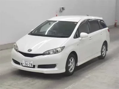 Toyota WISH  с аукциона в Японии