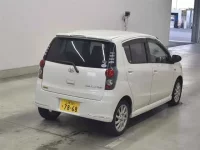 Daihatsu MIRA лот № 80141 оценка 3.5  с аукциона в Японии 4