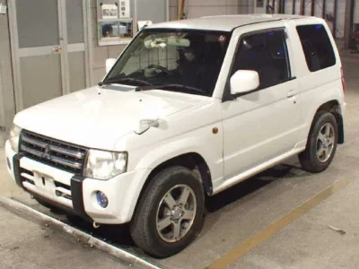 Mitsubishi PAJERO MINI