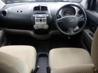 Toyota PASSO лот № 9174 оценка 3  с аукциона в Японии 2