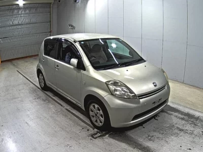 Toyota PASSO  с аукциона в Японии