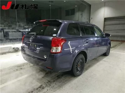Toyota COROLLA FIELDER  с аукциона в Японии