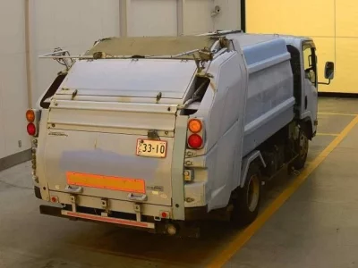 Isuzu ELF  с аукциона в Японии