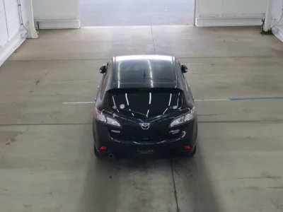 Mazda AXELA  с аукциона в Японии