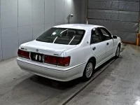 Toyota CROWN лот № 9198 оценка R  с аукциона в Японии 4