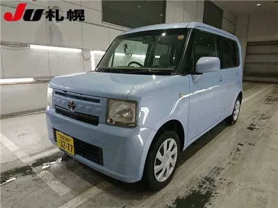 Toyota PIXIS SPACE
