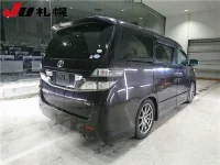 Toyota VELLFIRE лот № 122 оценка 3  с аукциона в Японии 1