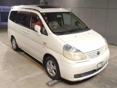 Nissan SERENA  с аукциона в Японии