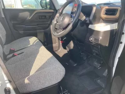 Suzuki SPACIA  с аукциона в Японии