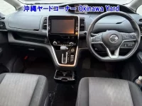 Nissan SERENA лот № 43075 оценка 3.5  с аукциона в Японии 2