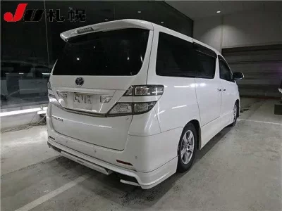 Toyota VELLFIRE  с аукциона в Японии