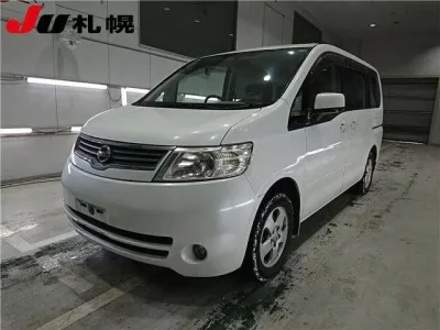 Nissan SERENA  с аукциона в Японии