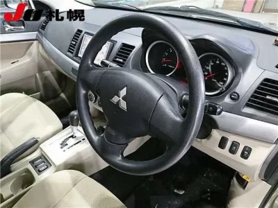 Mitsubishi GALANT FORTIS