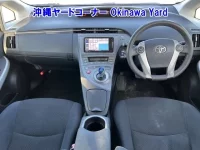 Toyota PRIUS лот № 43088 оценка RA  с аукциона в Японии 2
