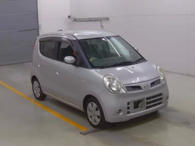 Nissan MOCO  с аукциона в Японии