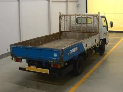 Isuzu ELF  с аукциона в Японии