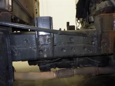 Isuzu ELF  с аукциона в Японии