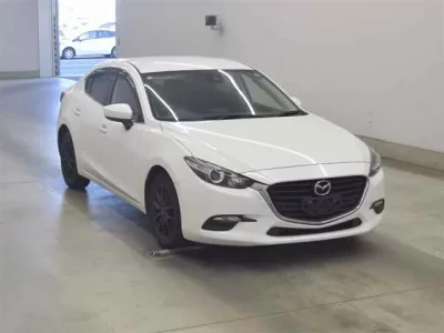 Mazda AXELA  с аукциона в Японии