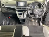 Daihatsu Cast лот № 1044 оценка 3.5  с аукциона в Японии 3