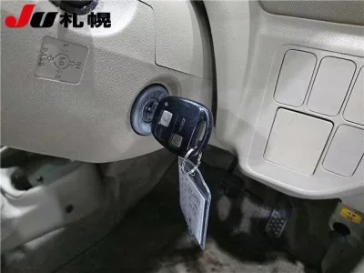 Daihatsu Esse  с аукциона в Японии