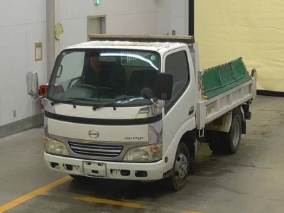 Hino DUTRO  с аукциона в Японии