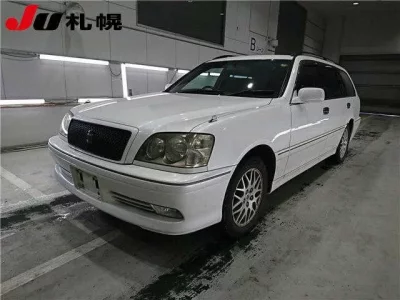 Toyota CROWN ESTATE