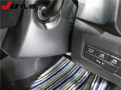 Mazda DEMIO  с аукциона в Японии