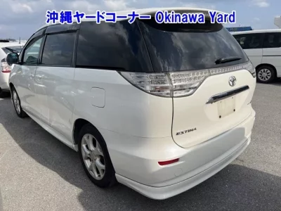 Toyota ESTIMA  с аукциона в Японии