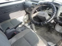 Mitsubishi MINICAB TRUCK лот № 9307 оценка 3.5  с аукциона в Японии 2