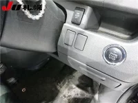 Toyota VOXY лот № 202 оценка R  с аукциона в Японии 3