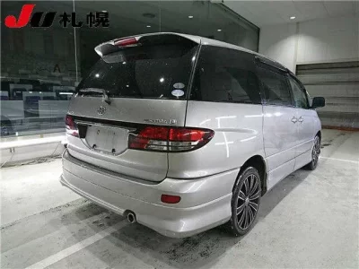 Toyota ESTIMA  с аукциона в Японии