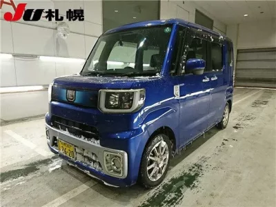 Daihatsu WAKE  с аукциона в Японии