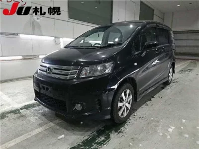 Honda FREED  с аукциона в Японии