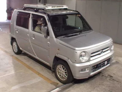 Daihatsu NAKED