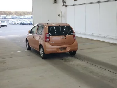 Toyota PASSO  с аукциона в Японии