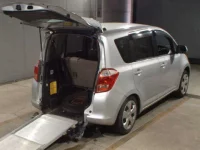 Toyota RACTIS лот № 8481 оценка 3  с аукциона в Японии 4