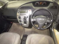 Toyota RACTIS лот № 8481 оценка 3  с аукциона в Японии 2