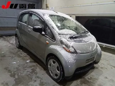 Mitsubishi I  с аукциона в Японии