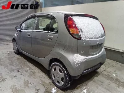 Mitsubishi I  с аукциона в Японии