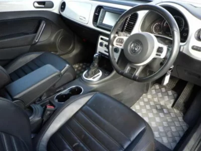 Volkswagen THE BEETLE